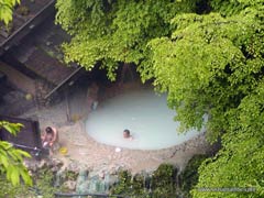 白骨温泉の野天風呂
